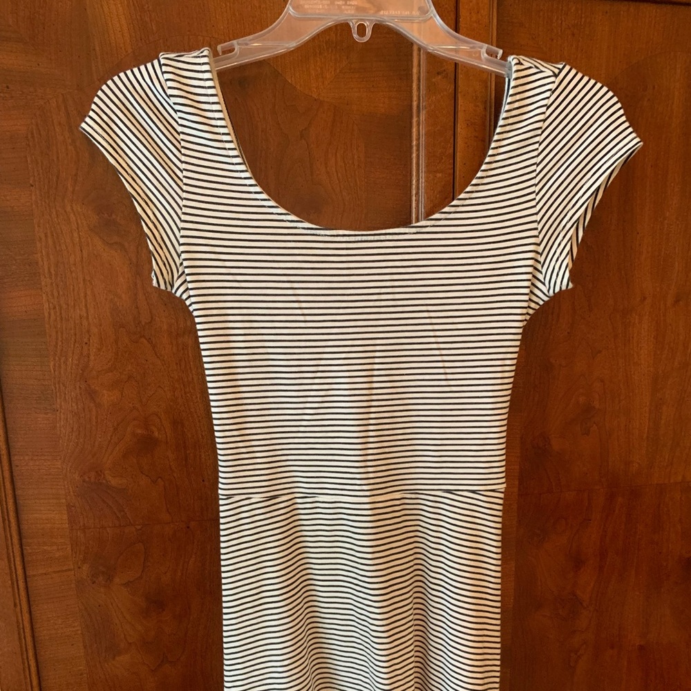 Open Back Dress XS